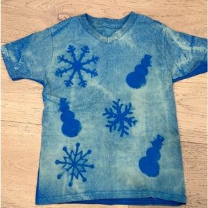 Snowman & snowflake tie dye tee
